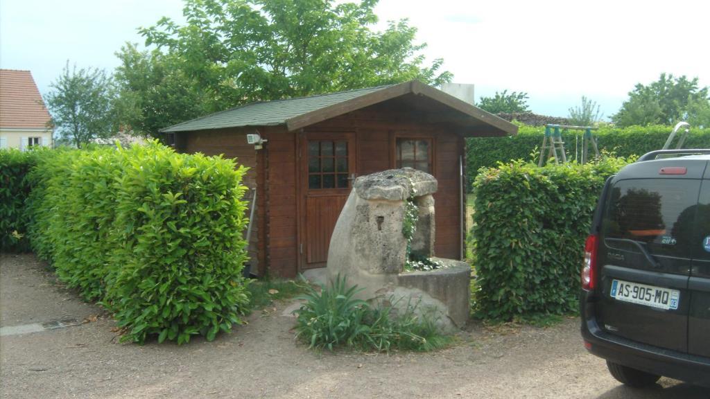 Auberge Les Muriers La Ferté-Hauterive Kültér fotó